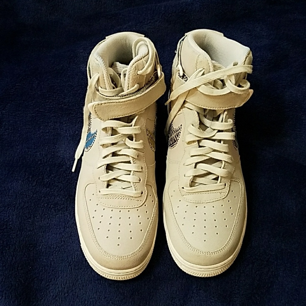 High top Air Force 1